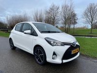 tweedehands Toyota Yaris 1.5 Hybrid Trend incl 12 mnd garantie/navi/camera/