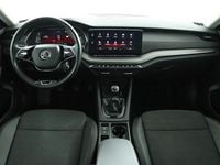 Occasion Skoda Octavia Business Line 110 PK (80 kW) 2021 Rood Stationwagen