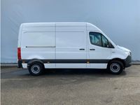 tweedehands Mercedes E-Sprinter eSprinterL2H2 55 kWh Elektriciteit Airco 3 Zits Opstapbalk nieuw en ongebruikt 106 km Milieuklasse ax