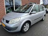 tweedehands Renault Grand Scénic II 1.5 dCi Dynamique 7persoons