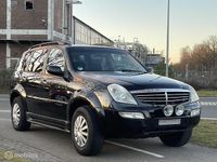 Occasion Ssangyong (KGM) Rexton 150 PK (110 kW) 2005 Zwart, metallic lak SUV