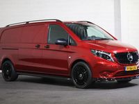 Nieuw Mercedes e-Vito 150 kW (204 PK) 2025 Rood (metallic) MPV
