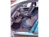 tweedehands Citroën Xsara Picasso 1.8i-16V Différence