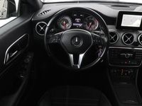 tweedehands Mercedes CLA200 Urban | 2e eigenaar | Sportstoelen | Xenon | Navig