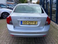 tweedehands Volvo S40 2.4 Momentum Automaat NL AUTO / LEER / YOUNGTIMER