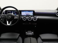 Occasion Mercedes CLA180 Shooting Brake Business 136 PK (100 kW) 2021 Grijs Stationwagen