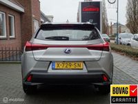 tweedehands Lexus UX 250h Luxury Line