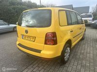 tweedehands VW Touran grijs kenteken 1.9 TDI 300