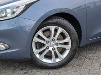 tweedehands Kia Ceed 1.6 GDI BusinessLine | Climate Control | Trekhaak | parkeersensor | Dakrails |