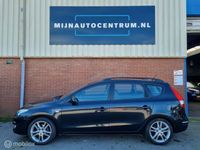 tweedehands Hyundai i30 CW 1.6i Style / NAP / APK / CLIMA / NETTE AUTO