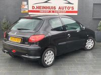 tweedehands Peugeot 206 1.4 Pop' Art *SLECHTS 85.701KM N.A.P.*