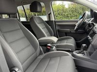 tweedehands VW Touran 1.4 TSi Aut. Comfortline 5p. Clima | Navi | Trekha