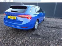 Occasion Skoda Octavia Business Line 2022 Blauw Stationwagen