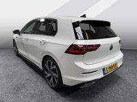 tweedehands VW Golf VIII 1.5 eTSI R-Line Business