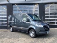 tweedehands Mercedes Sprinter 317 CDI GB L2 RWD | Airco | MBUX 7" Audio-Navigatie | Achteruitrijcamera | Bijrijdersbank | Trekhaak 3,5 Ton | Cruise Control