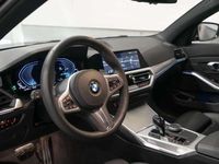 tweedehands BMW 330e 330M-Sport | Hifi | 19" | Live Cockpit Professio