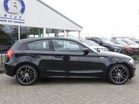 tweedehands BMW 118 118 1-serie i High Executive AUTOM. | LEER | SCHUIF