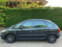 tweedehands Citroën Xsara Picasso 1.8i-16V 1 jaar apk ( AIRCO !!! )