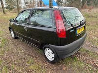 Occasion Fiat Punto S 54 PK (39 kW) 1998 Zwart Hatchback
