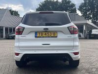 tweedehands Ford Kuga 1.5 EcoBoost ST Line 120pk Xenon | Voorruit verwarming | Achteruitrijcamera | Navigatie | Elektrische Achterklep | Dealer onderhouden