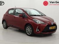 Occasion Toyota Yaris Hybrid 2022 Rood Hatchback