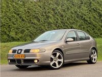 Occasion Seat Leon 180 PK (132 kW) 2004 Grijs Hatchback