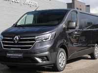 tweedehands Renault Trafic 2.0dCi 150pk T30 L2H1 Luxe Automaat | Carplay/Android | Airco | Cruise | PDC Achter | Lease 609,- p/m