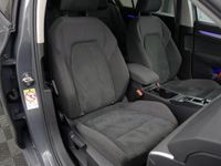 tweedehands VW Golf VIII 1.0 eTSI Highline Advance Aut- Stoelmassage, Memory, Sfeerverlichting, Park Pilot, Park Assist, Ada Cruise, Stuur/Stoelverwarming