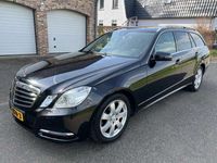 tweedehands Mercedes E200 Estate CGI Premium Edition XENON.NAP!