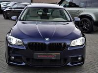 tweedehands BMW 550 5-SERIE i High Executive | M-pakket | Adaptieve cruise | Botswaarschuwing | Trekhaak elektrisch | Schuif/kanteldak | HuD |