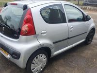 tweedehands Peugeot 107 1.0-12V XR 5 drs airco