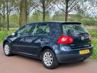 tweedehands VW Golf V 1.6 FSI Comfortline 6BAK!CLIMA!5DEURS!KOOPJE!