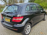 tweedehands Mercedes B170 Business Class airco cruis control cv op afs elekt