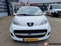 tweedehands Peugeot 107 1.0-12V Millesim 200