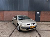 Occasion Renault Mégane Cabriolet Authentique 113 PK (83 kW) 2005 Goud Cabriolet
