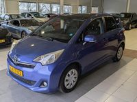 Occasion Toyota Verso-S 101 PK (74 kW) 2011 Blauw MPV
