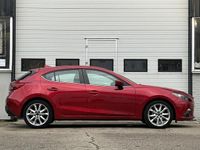 Occasion Mazda 3 120 PK (88 kW) 2016 Rood (metallic) Hatchback