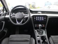 tweedehands VW Passat Variant 1.4 TSI PHEV GTE Business | Trekhaak | iQ Lights |