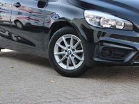 Occasion BMW 218 Sport Line 136 PK (100 kW) 2015 Zwart Stationwagen