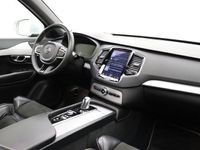 tweedehands Volvo XC90 T8 408pk Twin Engine AWD R-Design / Panoramadak / Adapt. Cruise / BLIS / Full-LED / HUD / Elektr. Stoelen / Flippers / Trekhaak / Keyless / PDC + CAM /