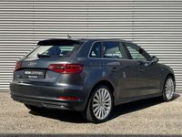 tweedehands Audi A3 Sportback e-tron PHEV Ambition Pro Line plus Navigatie / Cruise control / Parkeersensors / 18 inch licht metalen velgen