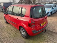 Occasion Renault Grand Modus Dynamique 112 PK (82 kW) 2011 Rood MPV