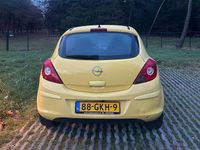 Occasion Opel Corsa Enjoy 80 PK (58 kW) 2008 Geel Hatchback