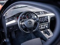 Occasion VW Passat Highline 150 PK (110 kW) 2019 Zwart (metallic) Stationwagen