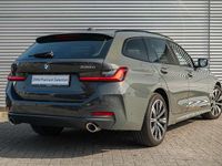 Occasion BMW 330e Shadowline 292 PK (214 kW) 2025 Grijs Stationwagen
