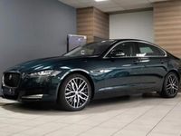 Occasion Jaguar XF Portfolio 2017 Groen (metallic) Sedan