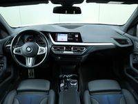 tweedehands BMW 118 118 1-serie i M Sport / Navi / Camera / Cruise / Li