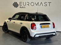 tweedehands Mini Cooper 1.5Classic Automaat Navi Airco Leder Pdc Nieuwe Apk