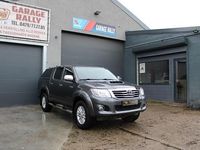 Occasion Toyota HiLux Life 171 PK (125 kW) 2016 Grijs Pickup