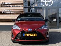 Occasion Toyota Yaris Hybrid Edition 101 PK (74 kW) 2018 Rood Hatchback